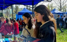 Foire professionnelle organisée par le lycée Mackay School.